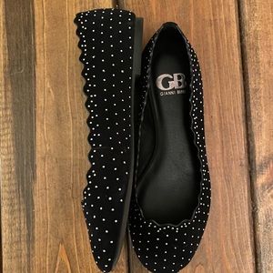 GB ballet flats